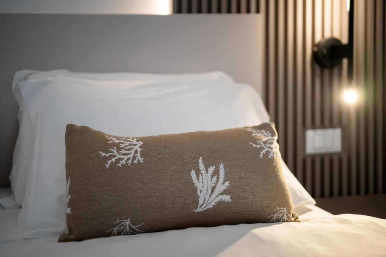 Hotel Delfino Каорле Екстериор снимка
