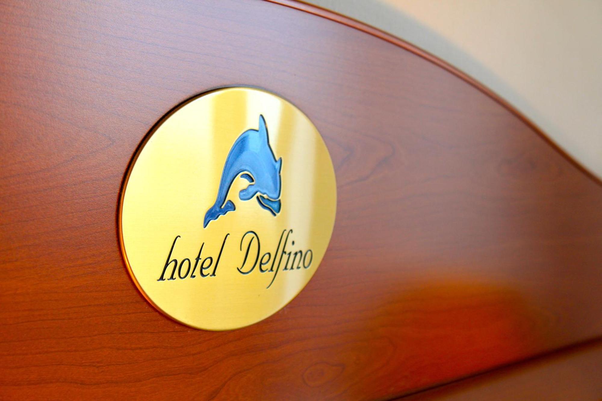Hotel Delfino Каорле Екстериор снимка